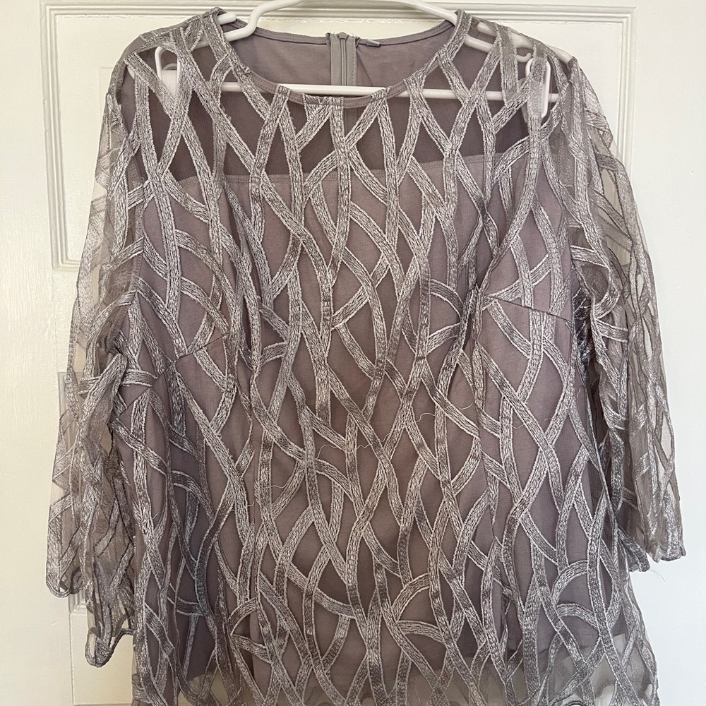 Woman’s Top